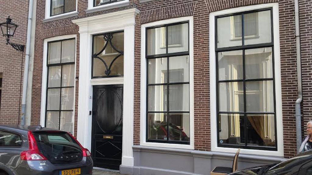 B&B Bij De Sassenpoort 즈볼레 외부 사진