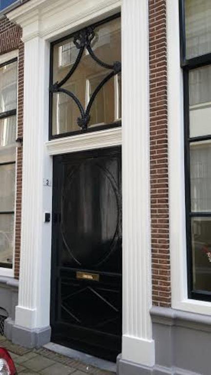 B&B Bij De Sassenpoort 즈볼레 외부 사진