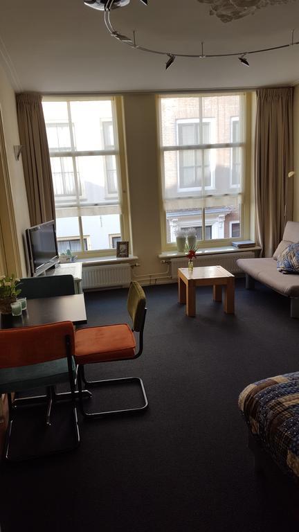 B&B Bij De Sassenpoort 즈볼레 외부 사진