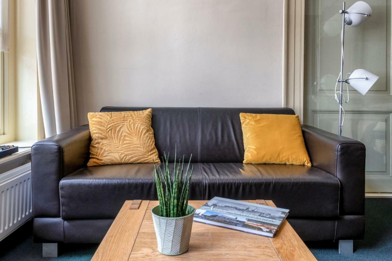 B&B Bij De Sassenpoort 즈볼레 외부 사진