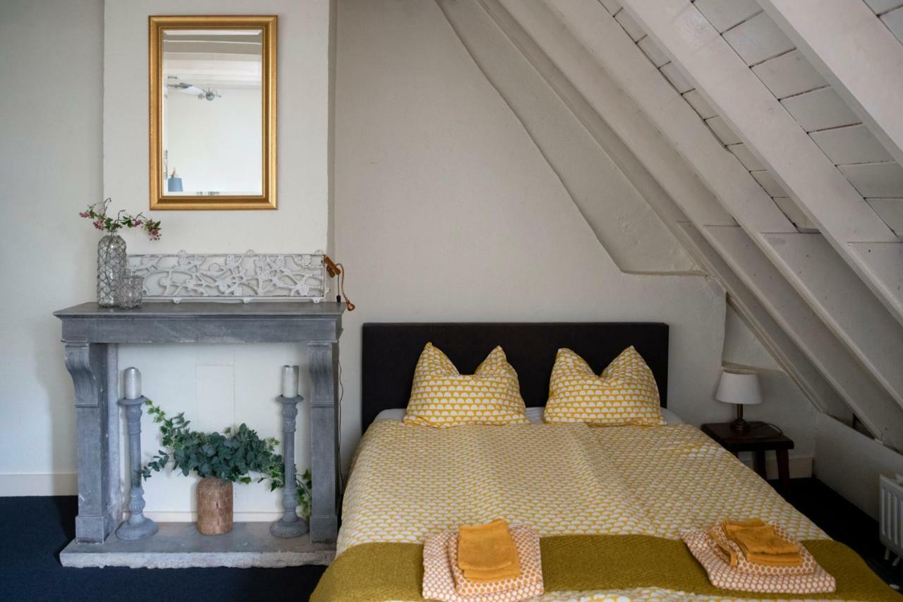 B&B Bij De Sassenpoort 즈볼레 외부 사진