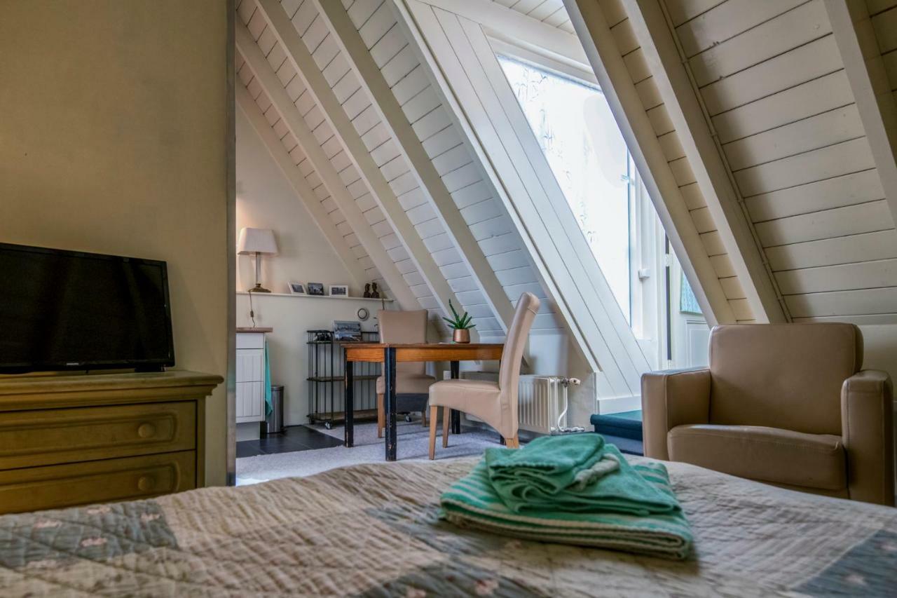 B&B Bij De Sassenpoort 즈볼레 외부 사진