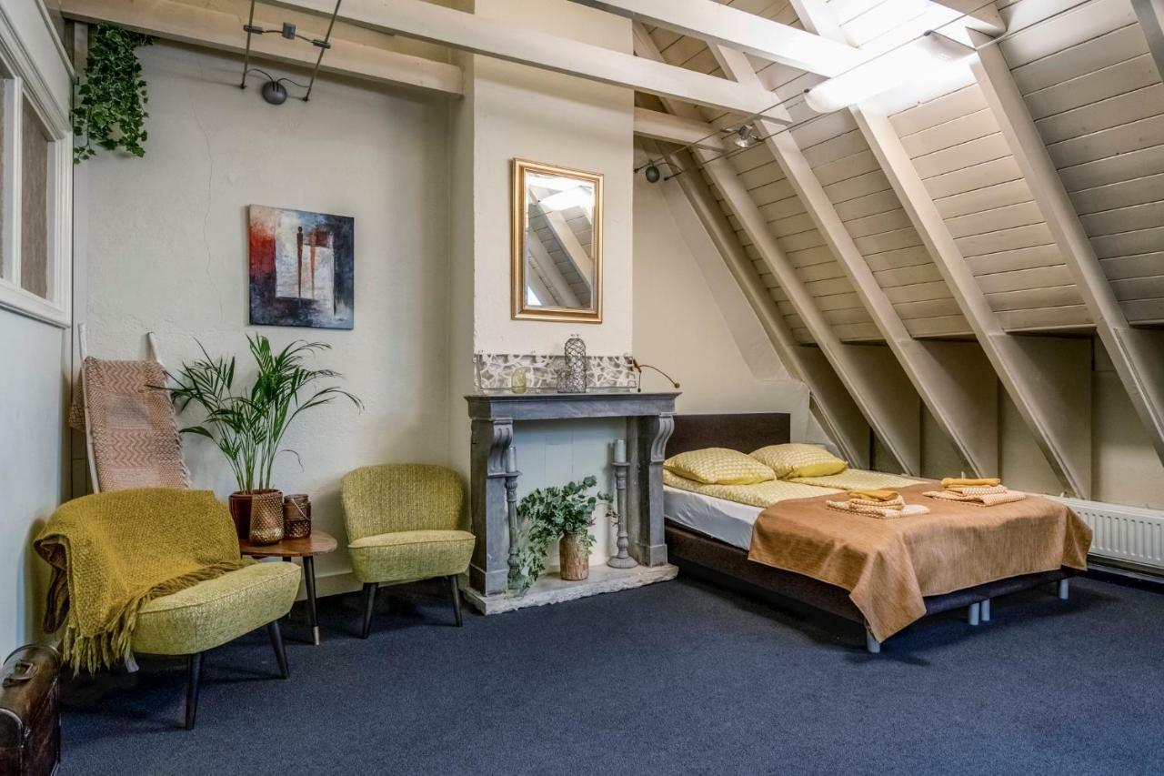 B&B Bij De Sassenpoort 즈볼레 외부 사진