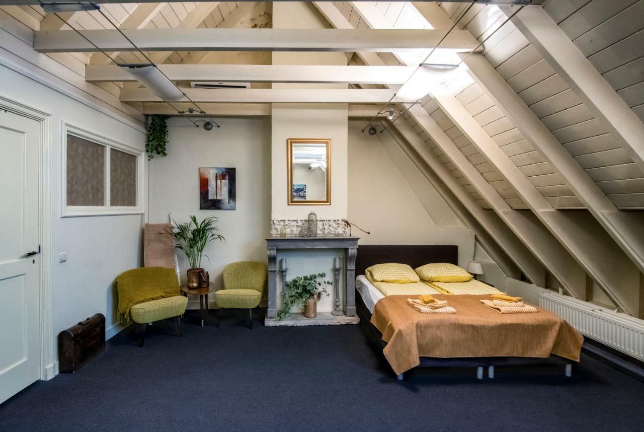 B&B Bij De Sassenpoort 즈볼레 외부 사진