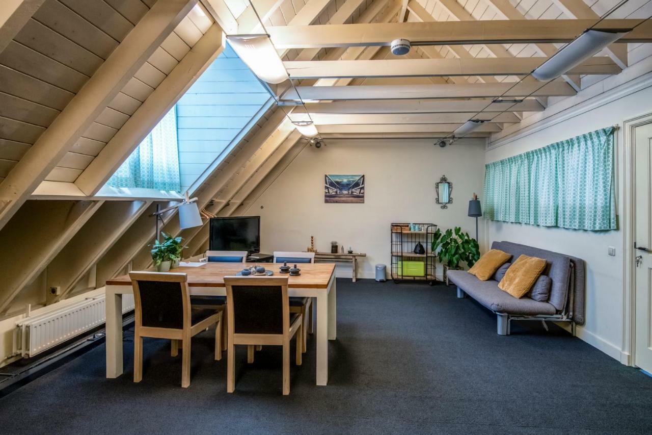B&B Bij De Sassenpoort 즈볼레 외부 사진