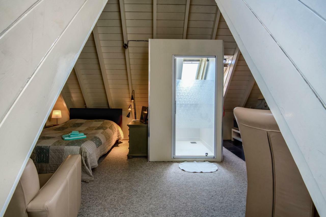 B&B Bij De Sassenpoort 즈볼레 외부 사진